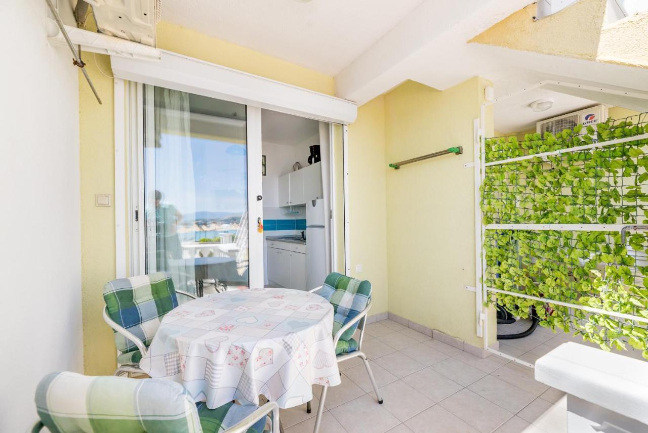 Beach Holiday Baska Exterior foto
