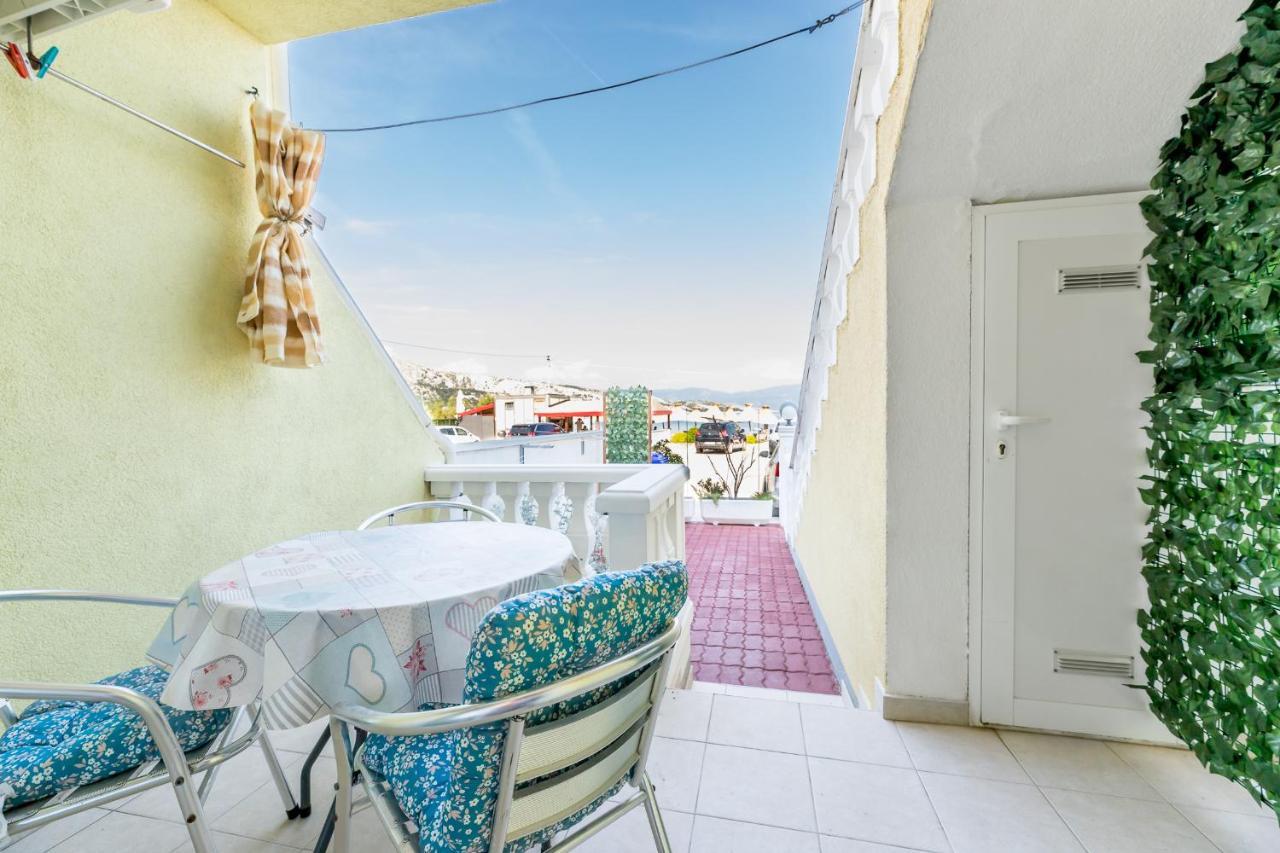 Beach Holiday Baska Exterior foto
